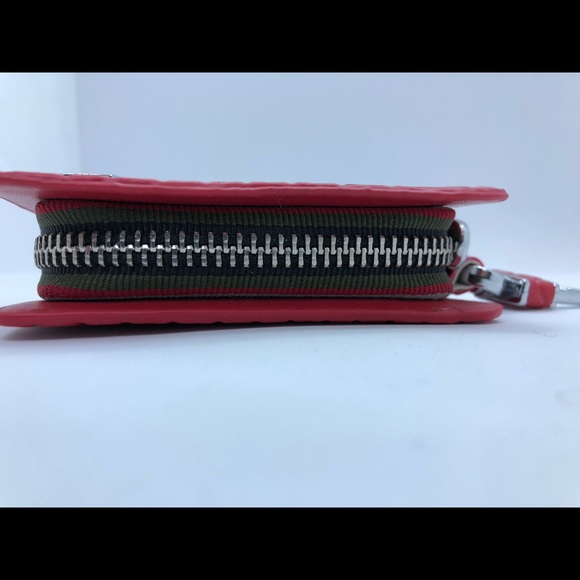 Keyholder - Picture 2 of 3